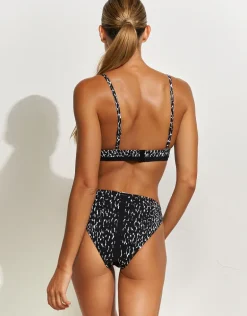 Capture Banded Bikini Top - Black